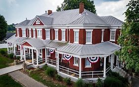 Grand Victorian Inn (Adults Only)